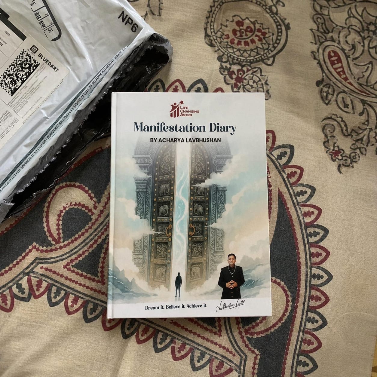 Customer photo review of Manifestation Diary