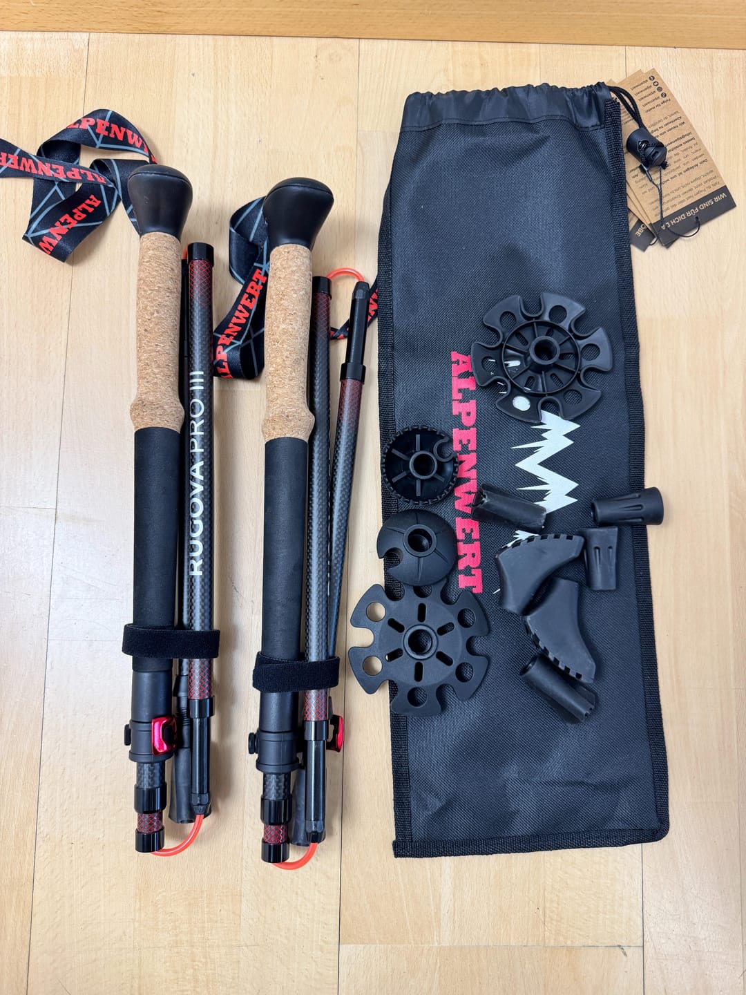 Customer photo review of Wanderstöcke Rugova Pro 3 faltbar & höhenverstellbar – Leicht & stabil