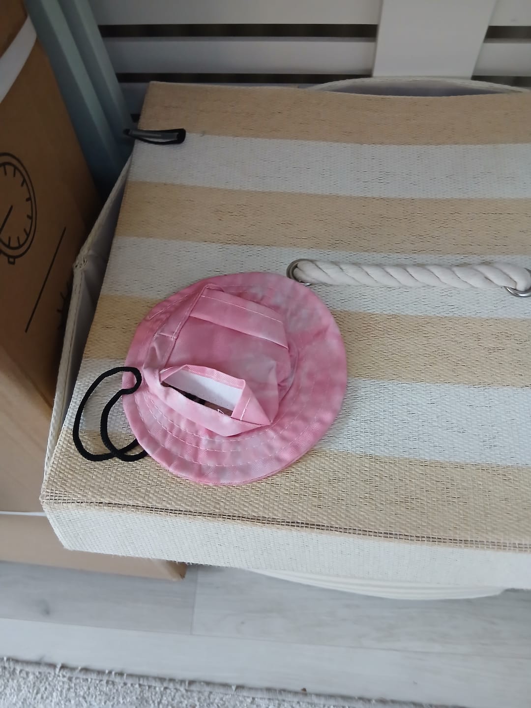 Customer photo review of 🐾 Cute Printed Pet Bucket Hat, Breathable Sun Cap Fits Dogs & Cats