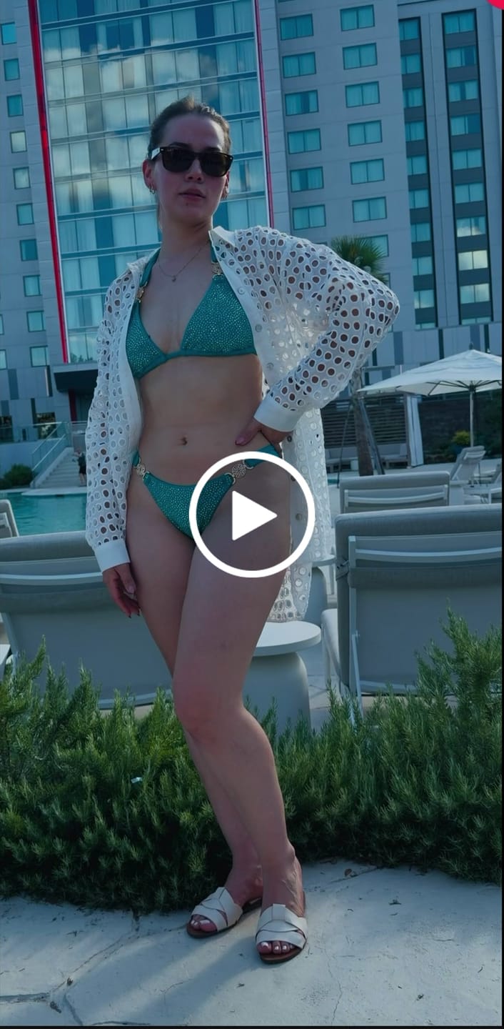 Customer video review of Teal Frost Cyclone Top