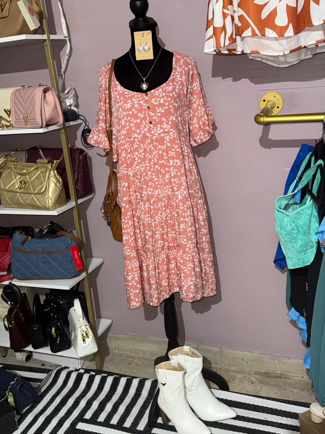 Customer photo review of WOMEN'S SHORT SLEEVE BUTTON UP FRONT POCKETS FLORAL TUNIC MINI DRESS
