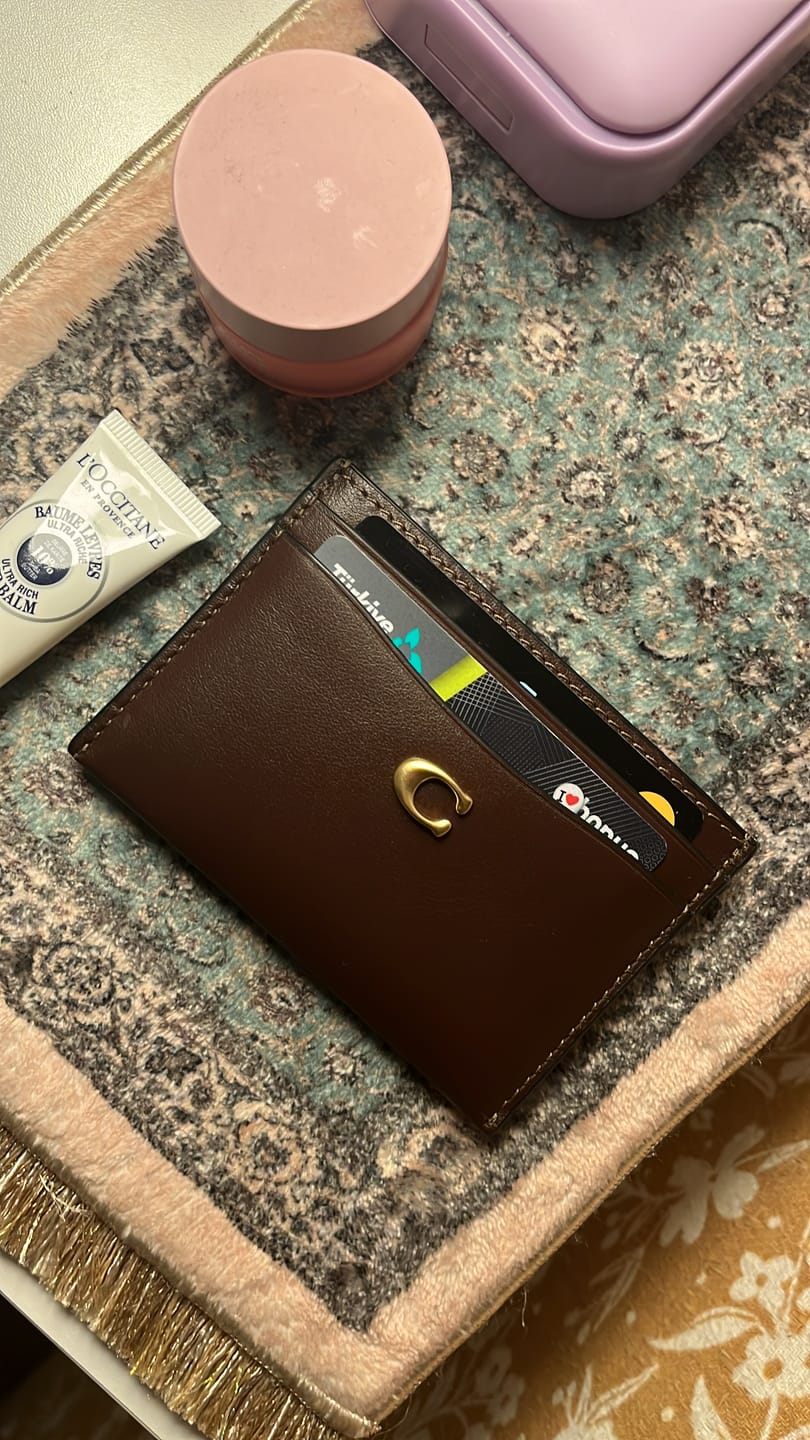 Customer photo review of Coach Women's Essential Card Case Brass/Maple
