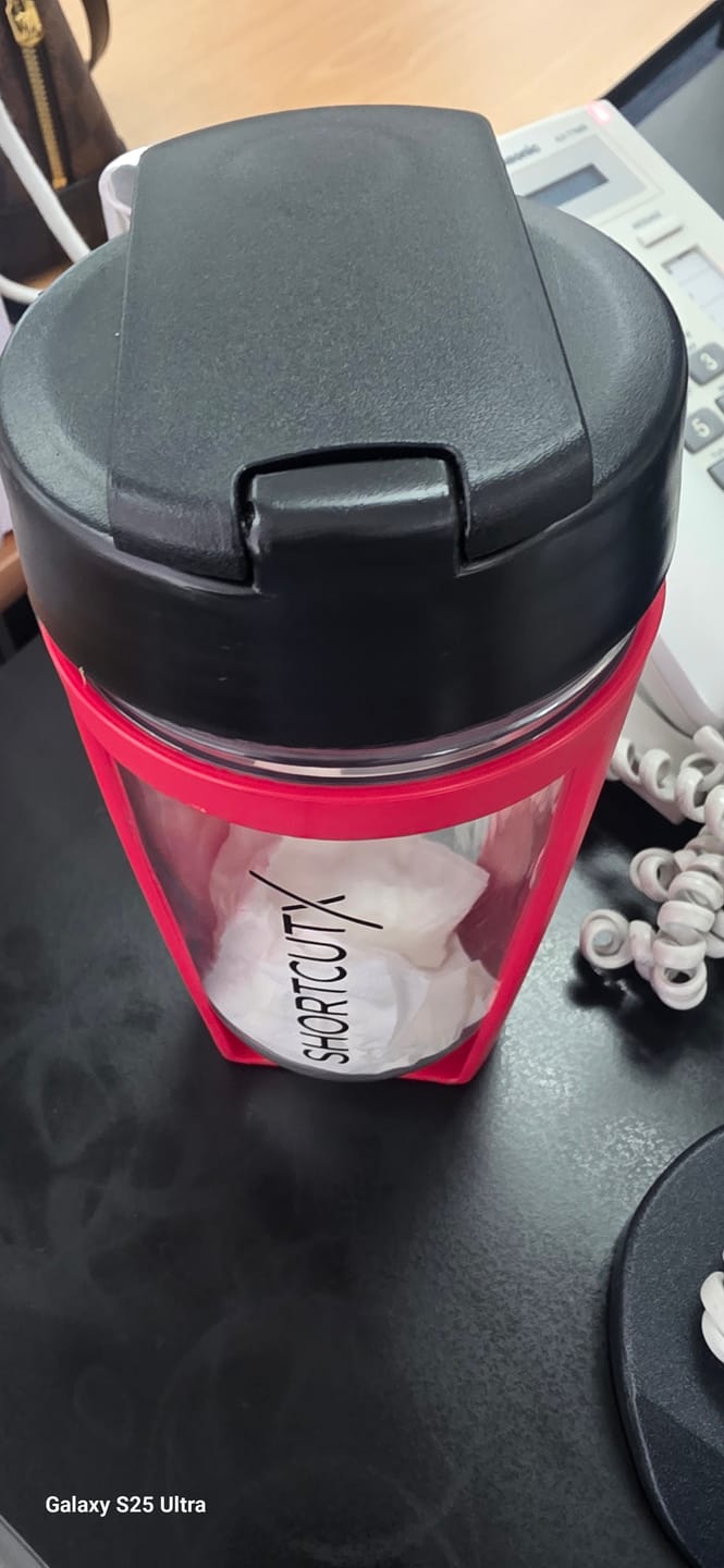 Customer photo review of Shaker Bottle 600ml