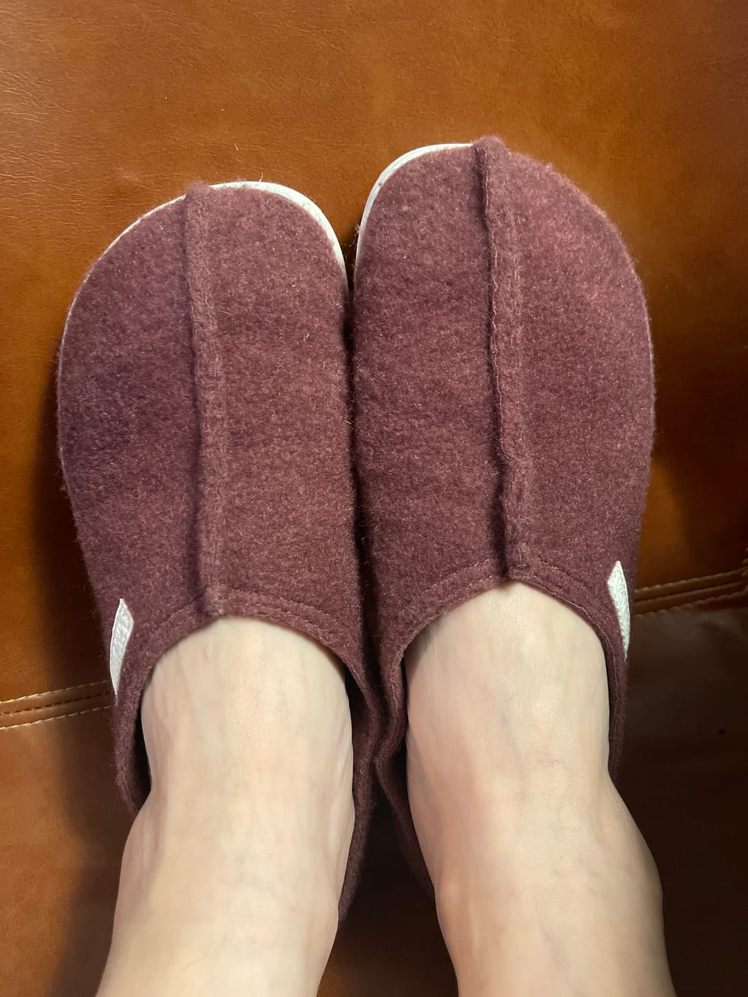 Customer photo review of Vaistoa Toive | Felt Barefoot Slippers