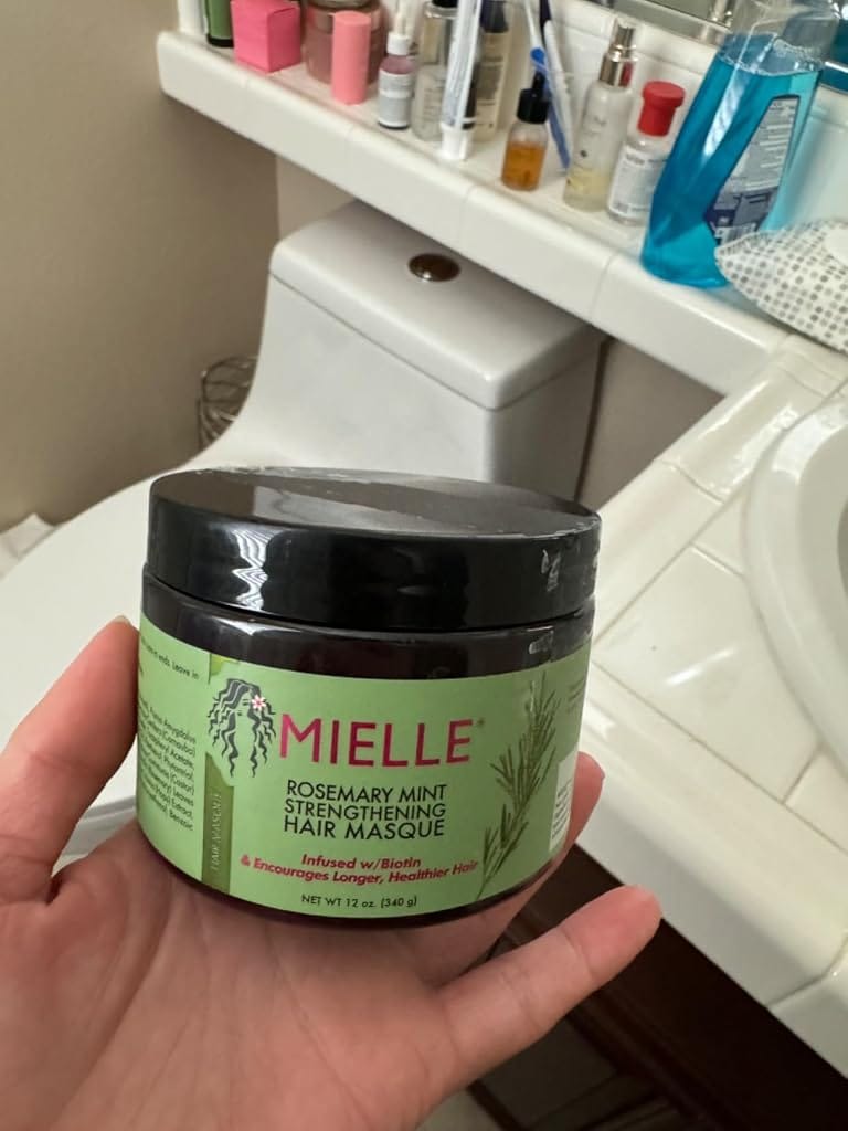 Customer photo review of Mielle, Strengthening Hair Masque, Rosemary Mint, 12 oz (340 g)