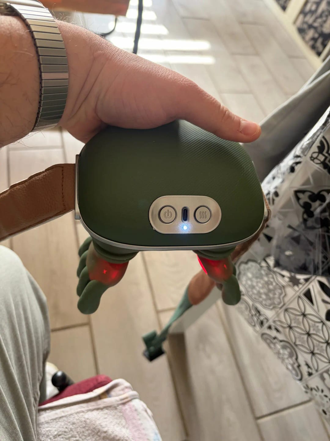 Customer photo review of LoosenMe Heated Neck & Shoulder Massager