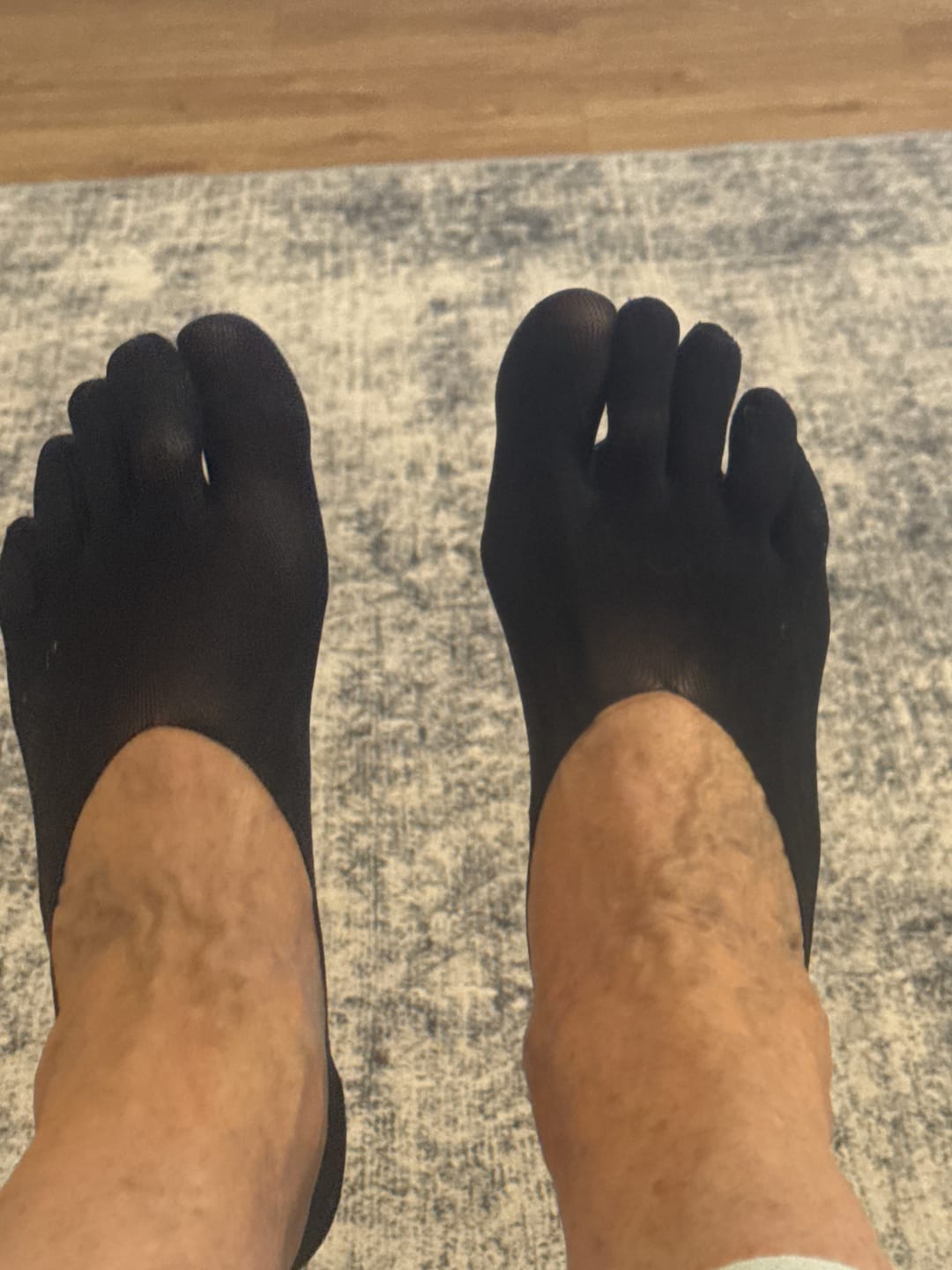 Customer photo review of 3 Pack BareToe Invisible Socks