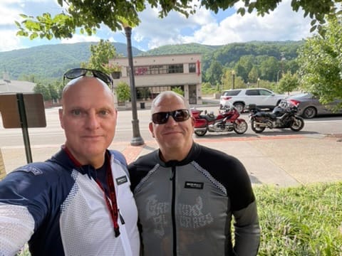 Customer photo review of Airtex Armored Motorcycle Shirt