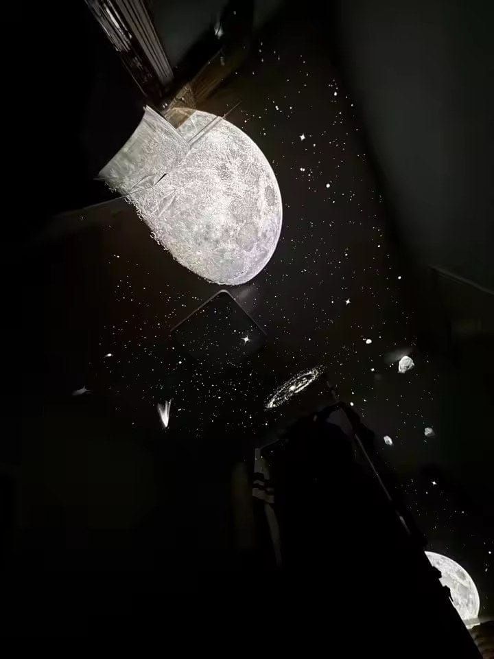 Customer photo review of LED Sternenhimmel Projektor Kinderzimmer | Galaxie Nachtlicht dimmbar magisch