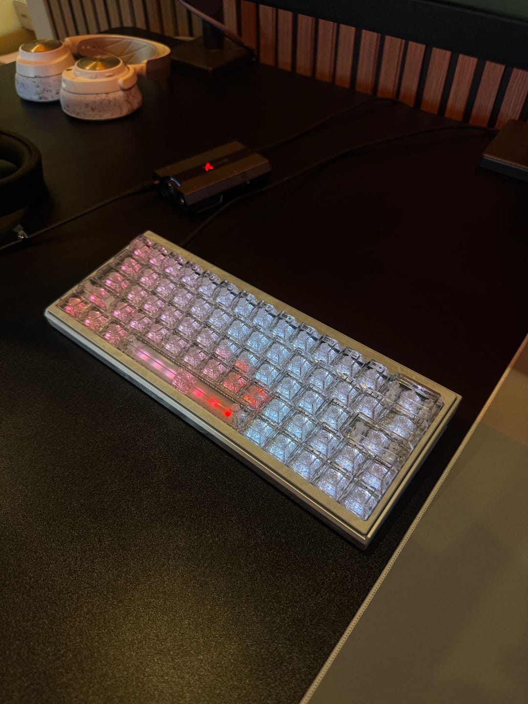 Customer photo review of Velota Fuzzy 63 V2 Alüminyum Klavye (Manyetik Switch / HE)