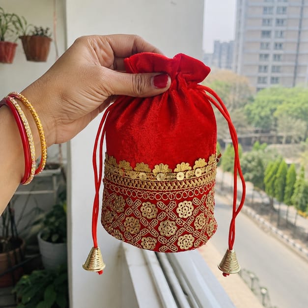 Customer photo review of Laxmi Potli