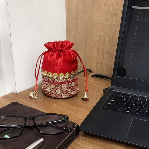 Customer photo review of Laxmi Potli