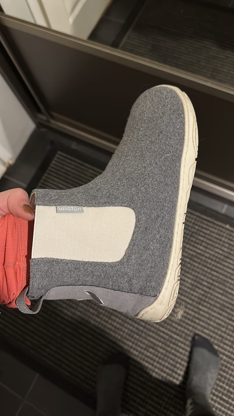 Customer photo review of Vaistoa Sulo | Winter Barefoot Chelsea Boots