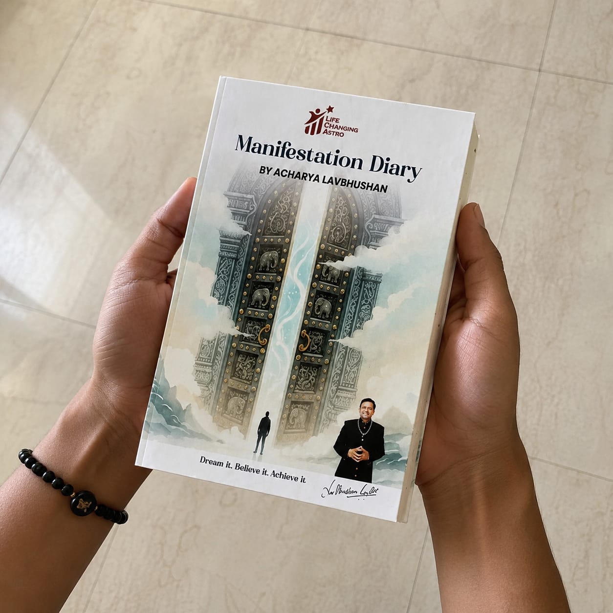 Customer photo review of Manifestation Diary