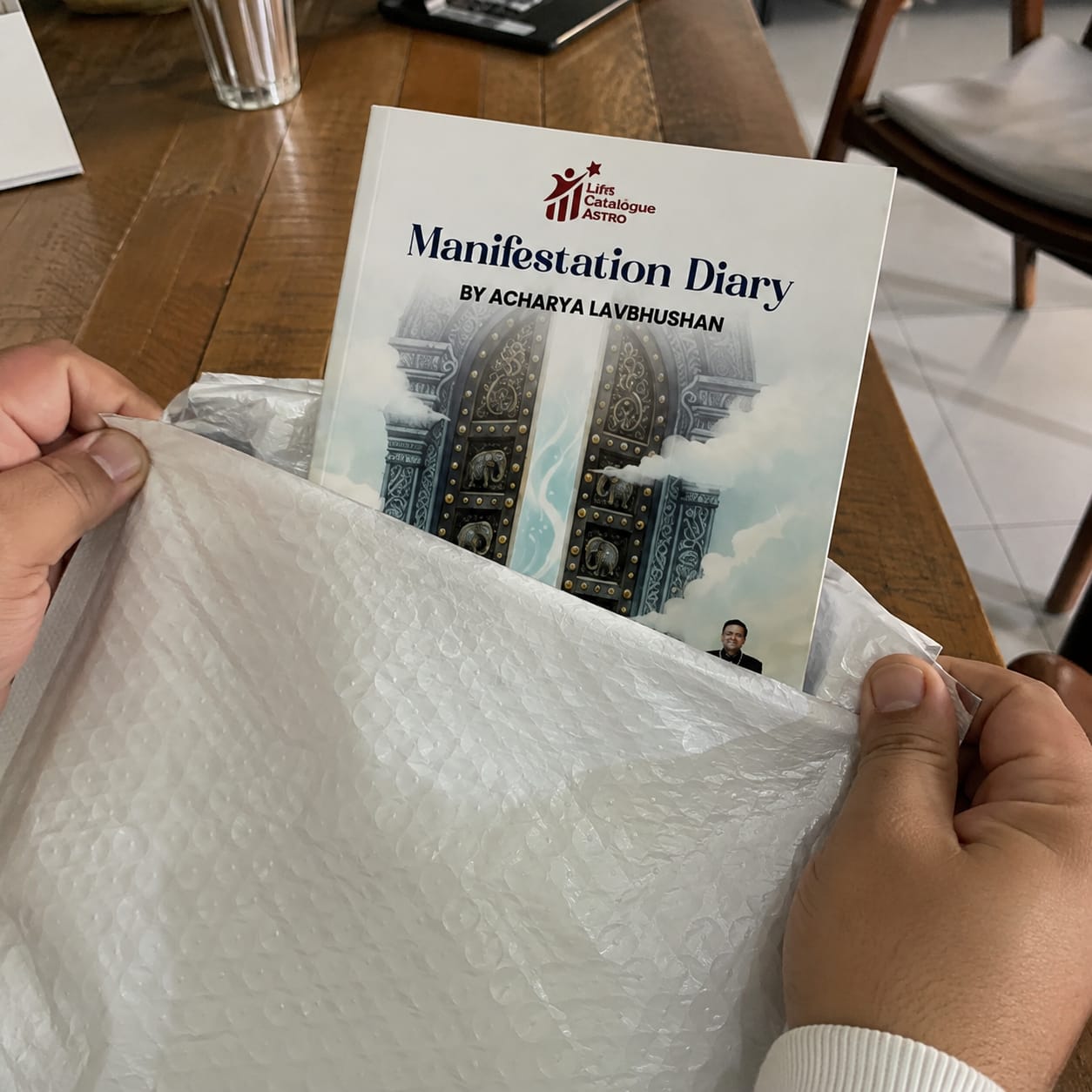 Customer photo review of Manifestation Diary