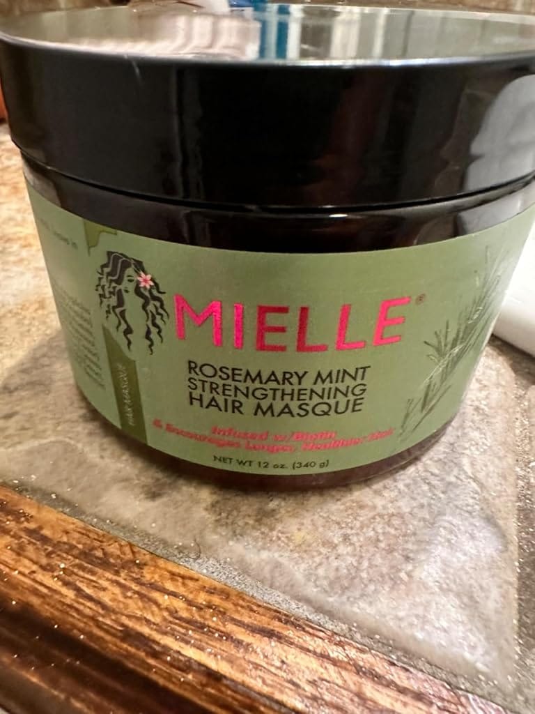 Customer photo review of Mielle, Strengthening Hair Masque, Rosemary Mint, 12 oz (340 g)