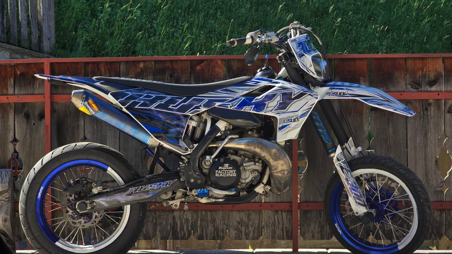 Customer photo review of NEW! FADED BIKELIFE - GRAPHICS KIT