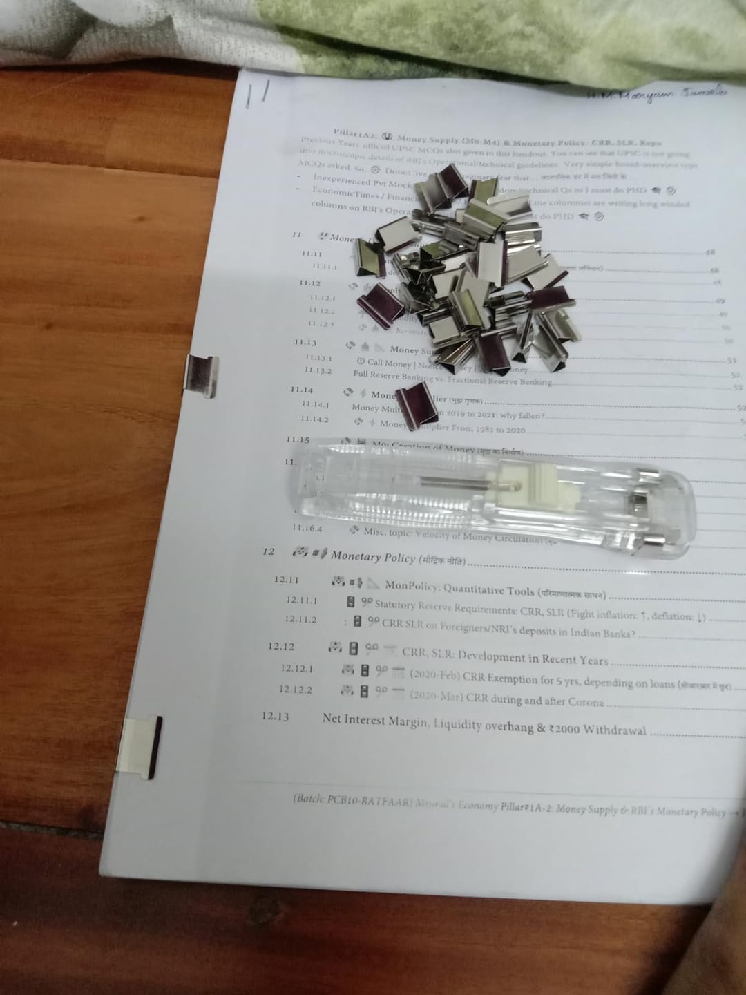 Customer photo review of ClipMate Portable Paper Clip Dispenser