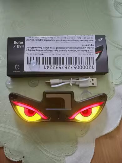 Customer photo review of Autron™ Güneş Enerjili Şeytan Gözü LED Araba Cam Lambası
