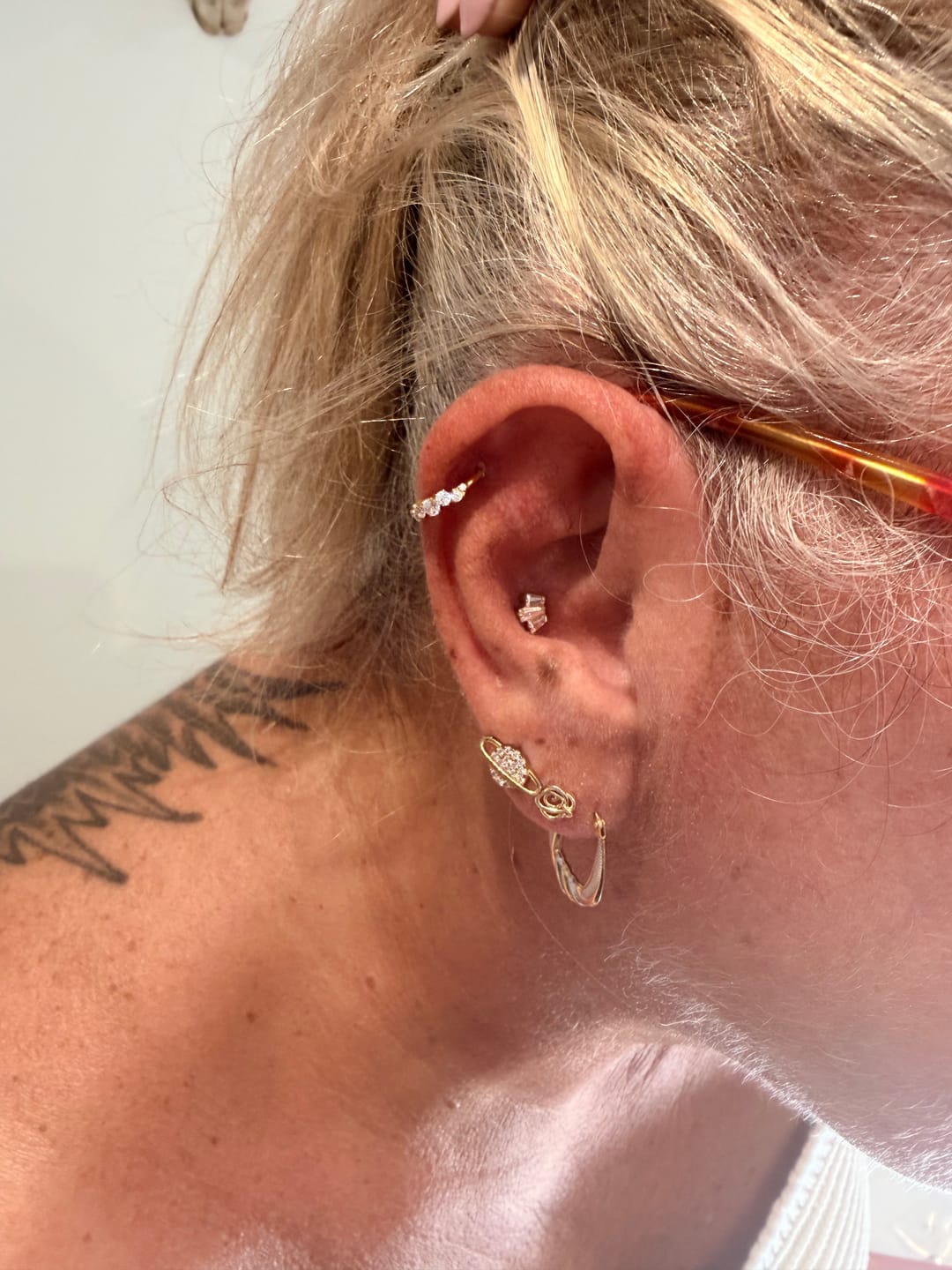 Customer photo review of ASTRA Cartilage Hoop (10mm)