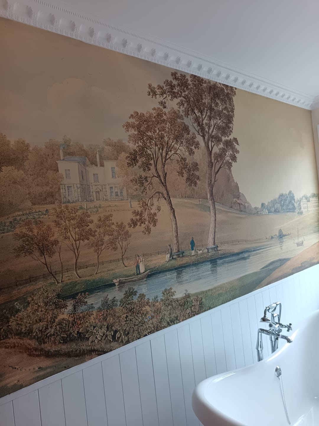 Customer photo review of Agatha - Vintage Victorian Country Garden Wallpaper Mural