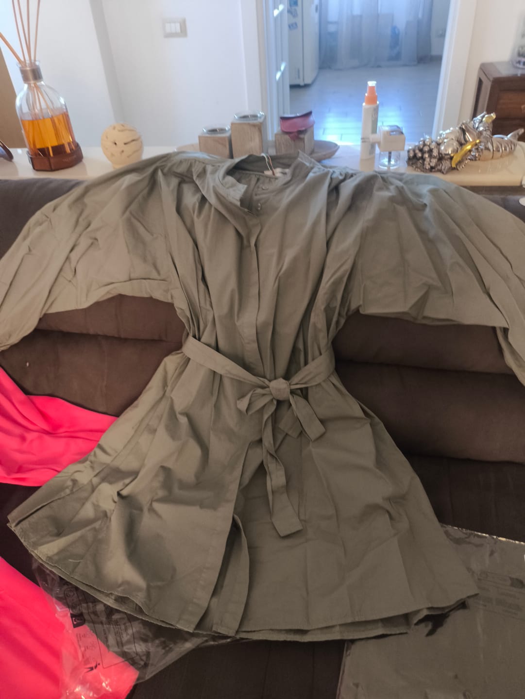 Customer photo review of MYSTERY 📦 BOX ABBIGLIAMENTO E ACCESSORI DONNA [€79]