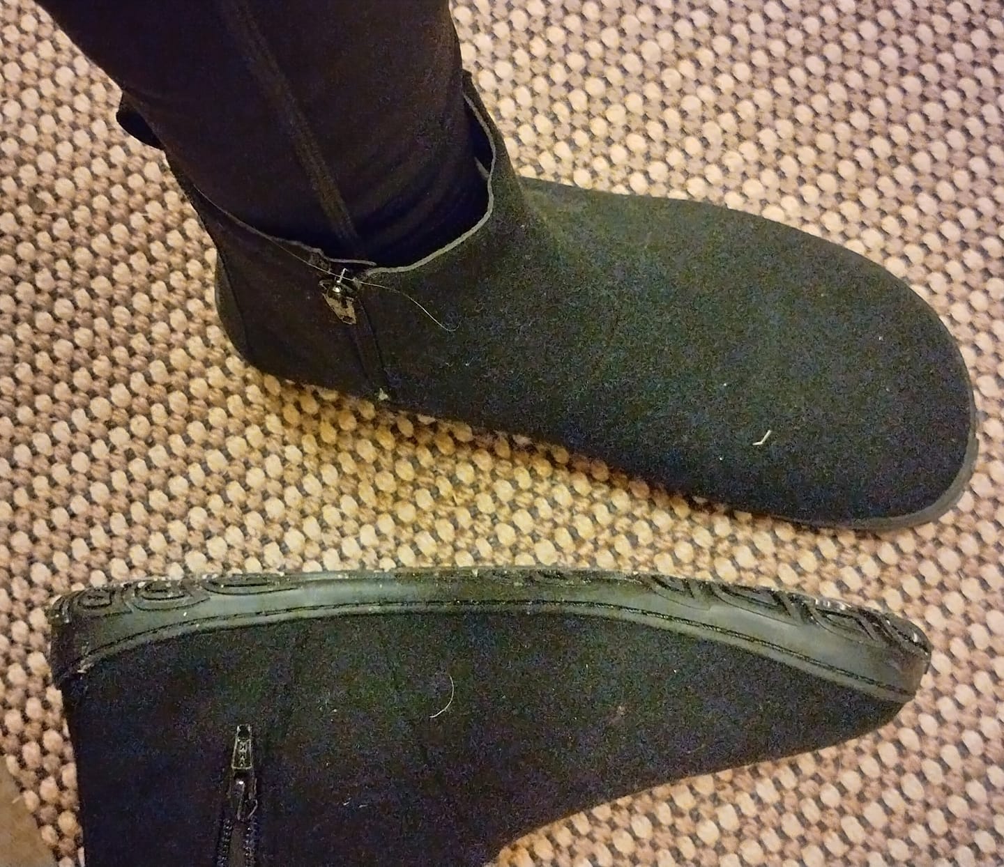 Customer photo review of Vaistoa Sulo | Winter Barefoot Chelsea Boots