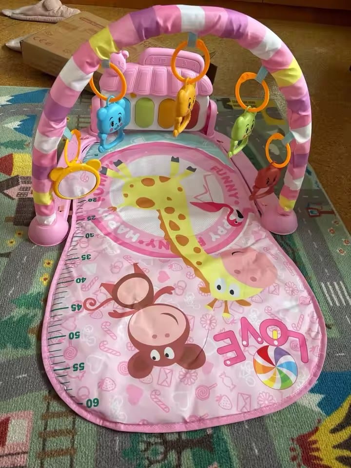 Customer photo review of Babygym mit Klaviermatte SoundSteps | Musikmatte Motorik Entwicklung Krabbeldecke