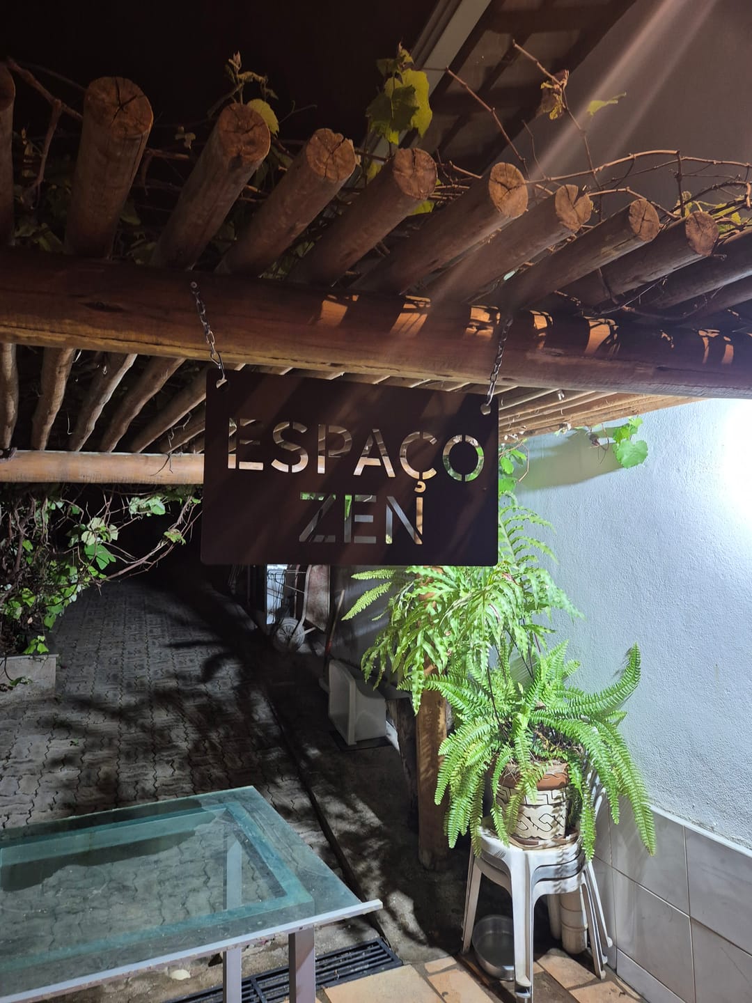 Customer photo review of Placa de Metal Personalizada - Logo
