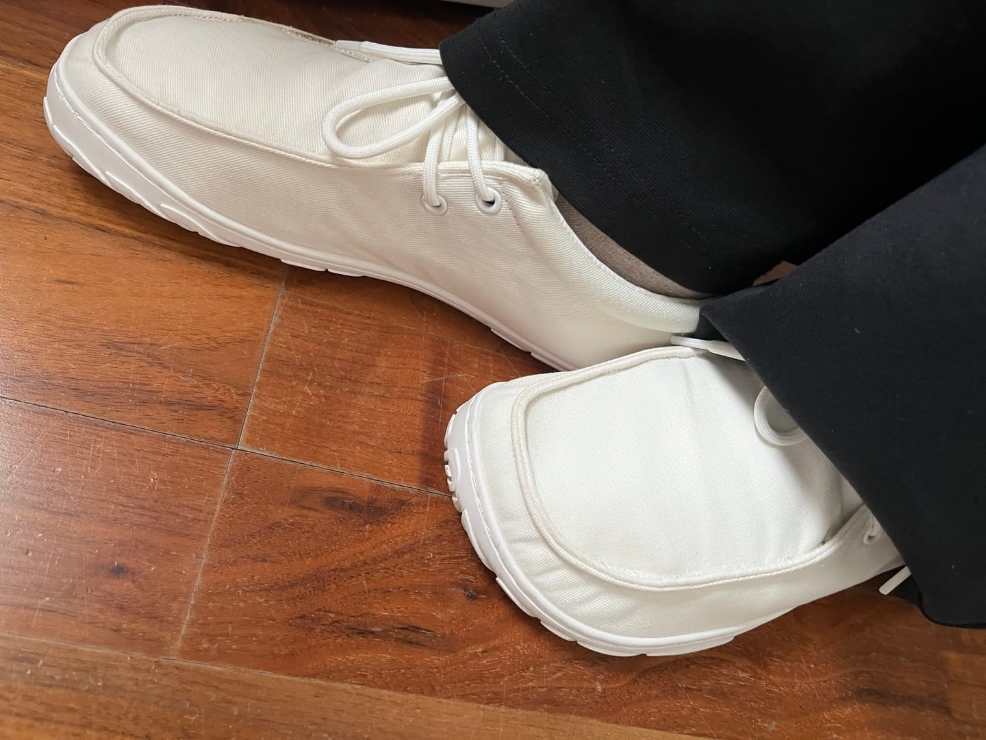 Customer photo review of Vaistoa Tyyni | Barefoot Loafers