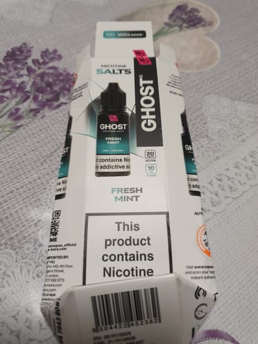 Customer's Ghost Nic Salts packaging box, focusing on the Fresh Mint flavor label and nicotine warning.