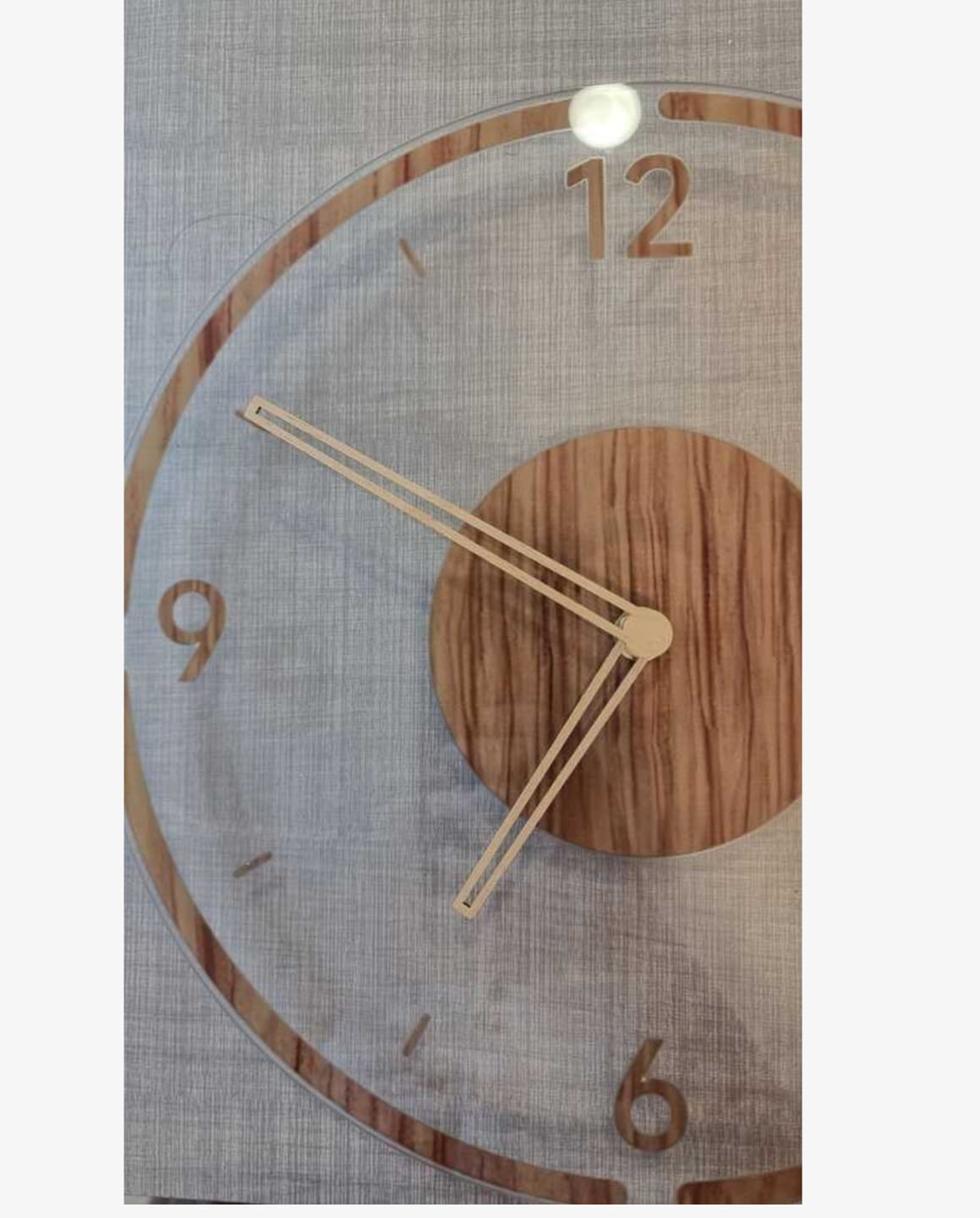 Customer photo review of Sol Nordic Silent Wall Clock | Modern Minimalist Quartz Wall Clock for Living Room