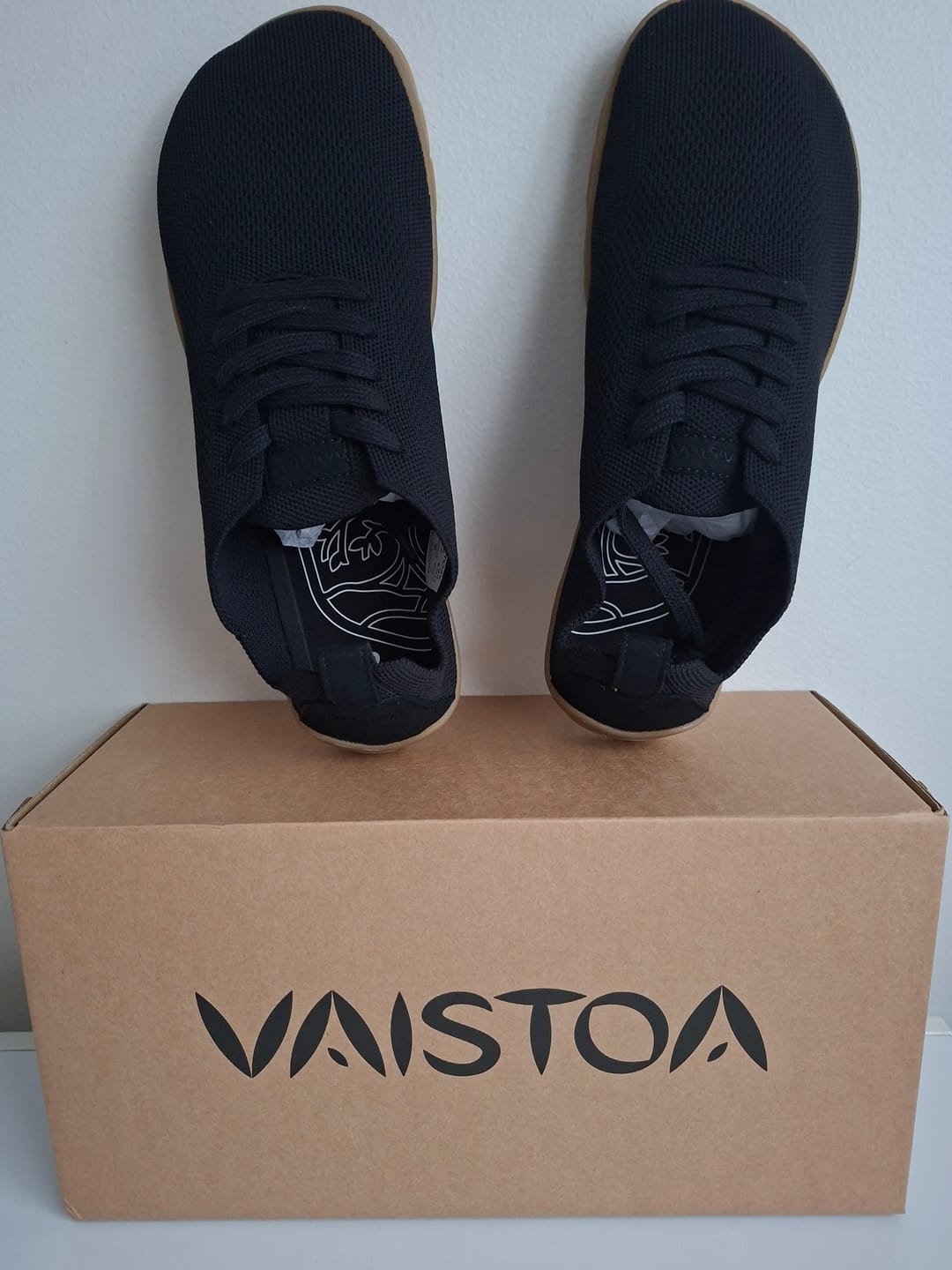 Customer photo review of Vaistoa Iloa | Knitted Barefoot Sneakers