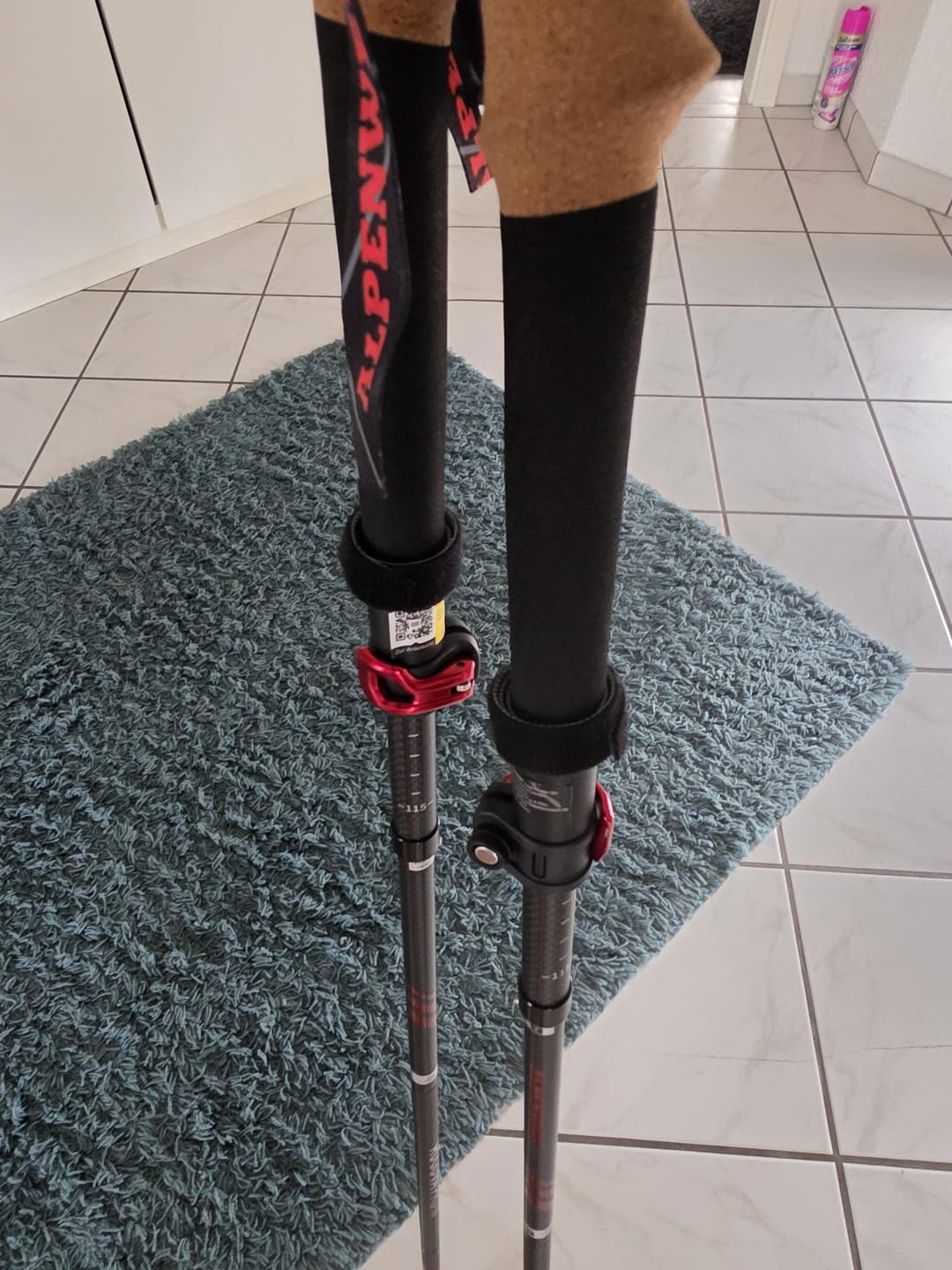 Customer photo review of Wanderstöcke Rugova Pro 3 faltbar & höhenverstellbar – Leicht & stabil
