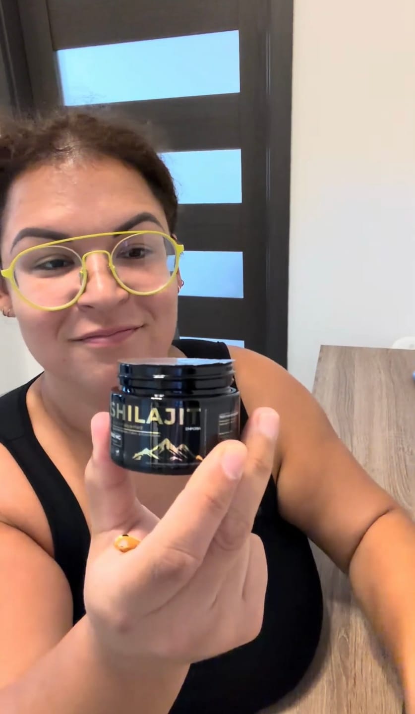 Customer photo review of Shilajit Gyanta