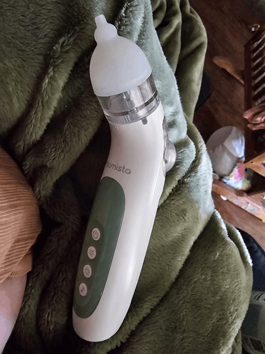 Customer photo review of NoseCare – Elektrischer Nasensauger für Babys mit Sprühfunktion