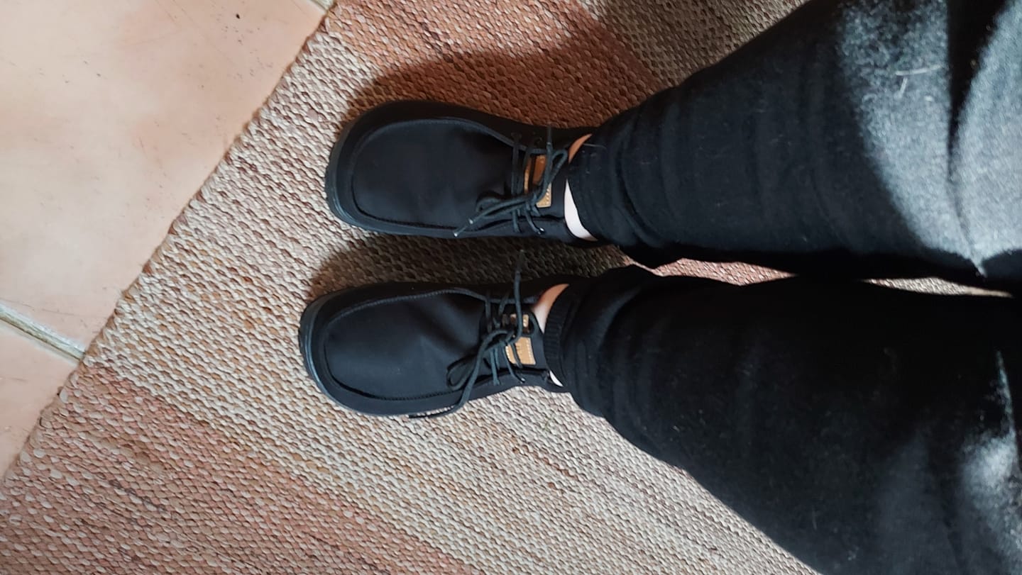 Customer photo review of Vaistoa Tyyni | Barefoot Loafers
