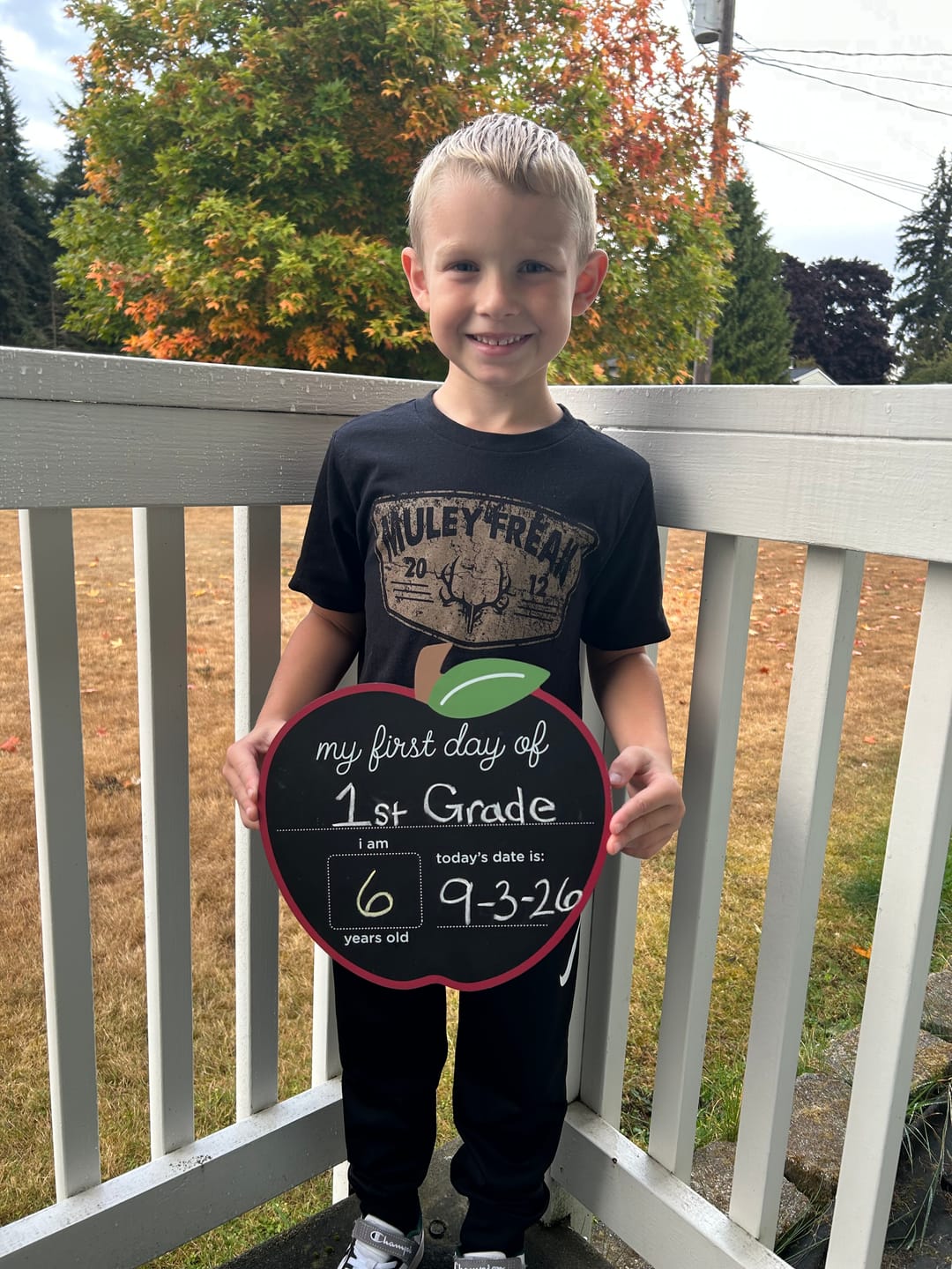 Customer photo review of Kids EST Tee