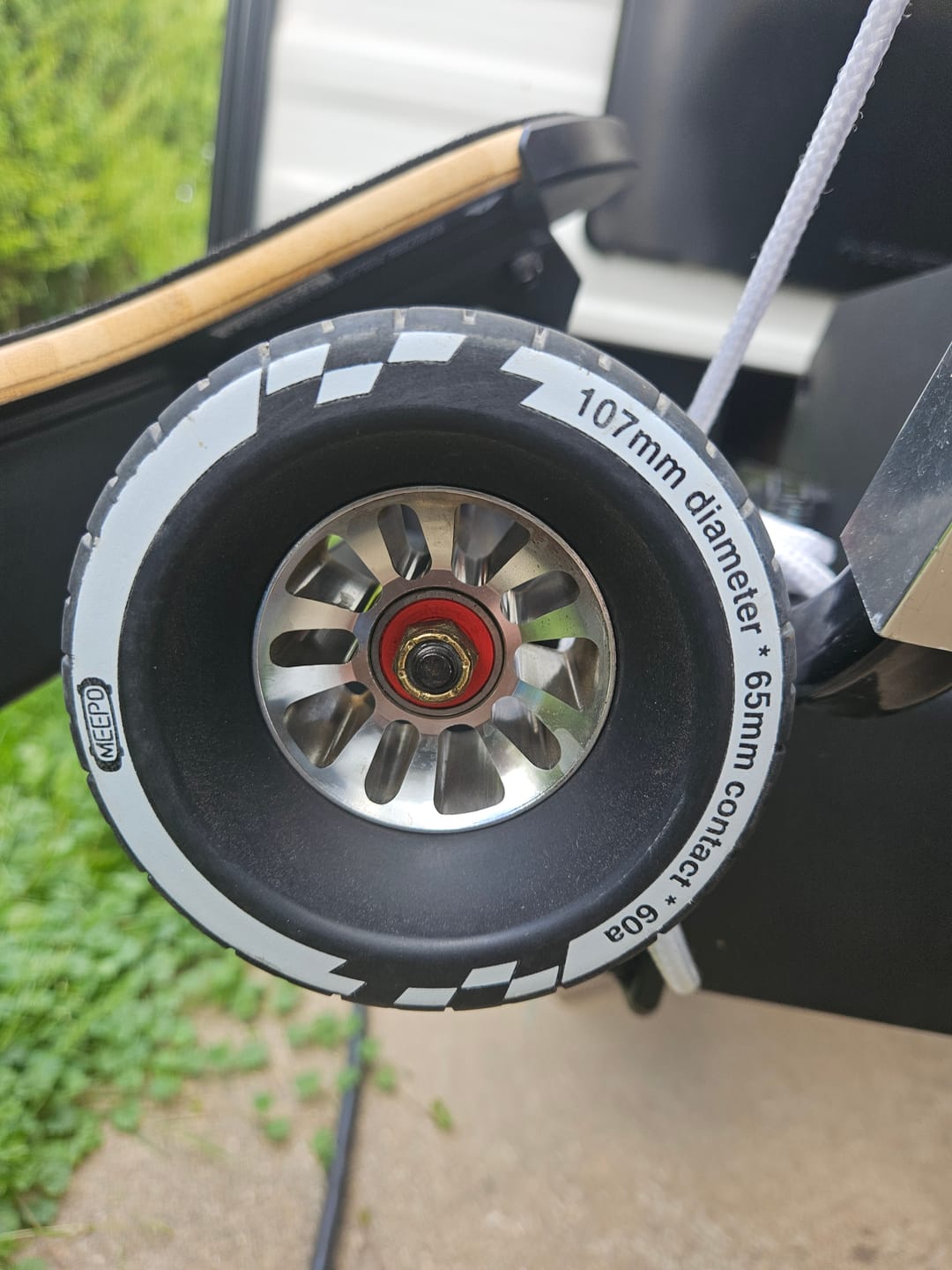 Customer photo review of Meepo Cyclone 107s Rubber Wheels – Exclusive 107mm Comfort Grip Upgrade