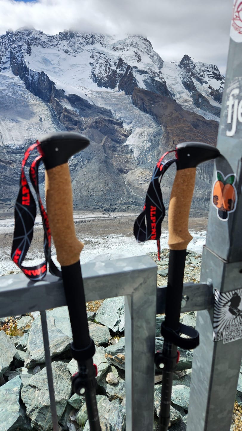 Customer photo review of Wanderstöcke Rugova Pro 3 faltbar & höhenverstellbar – Leicht & stabil
