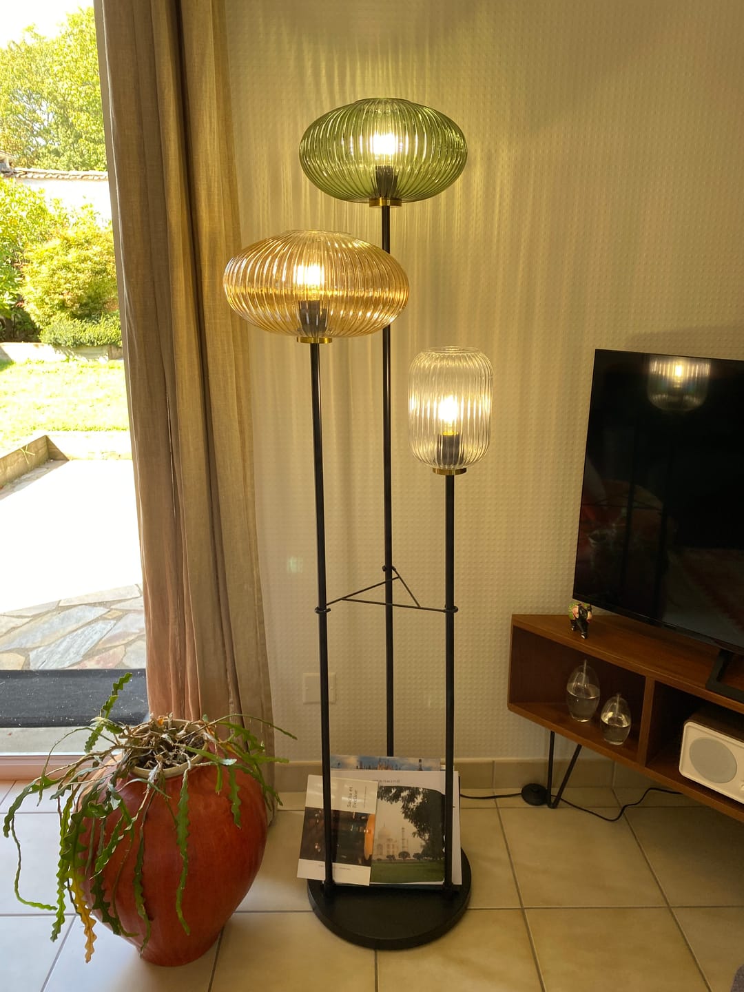 Customer photo review of Ampoule E27 LED à économie d'énergie | 4W E27 Blanc Neutre 4000K