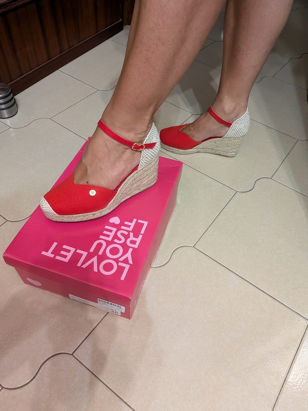 Customer photo review of MYSTERY 📦 BOX SCARPA DONNA [20€]