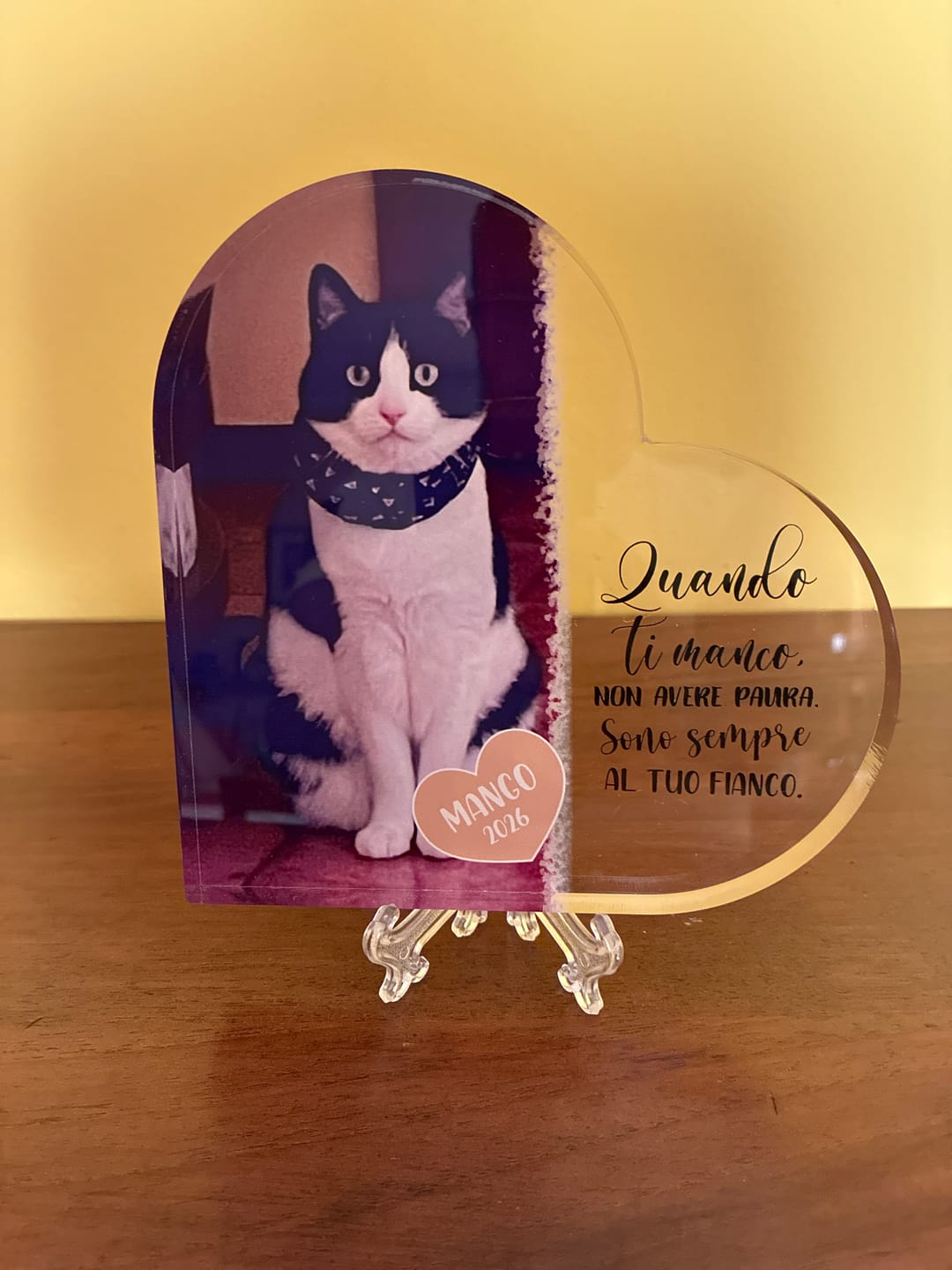 Customer photo review of Quando ti manco - Cuore in vetro personalizzato