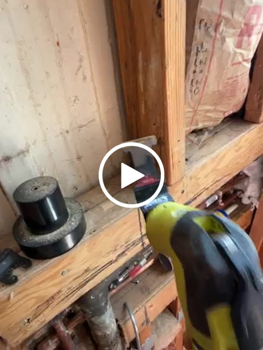 Customer video review of EZARC Gen 4 Obsidian Carbide Oscillating Saw Blades for Hard Metal, Nails, Bolts, Screws