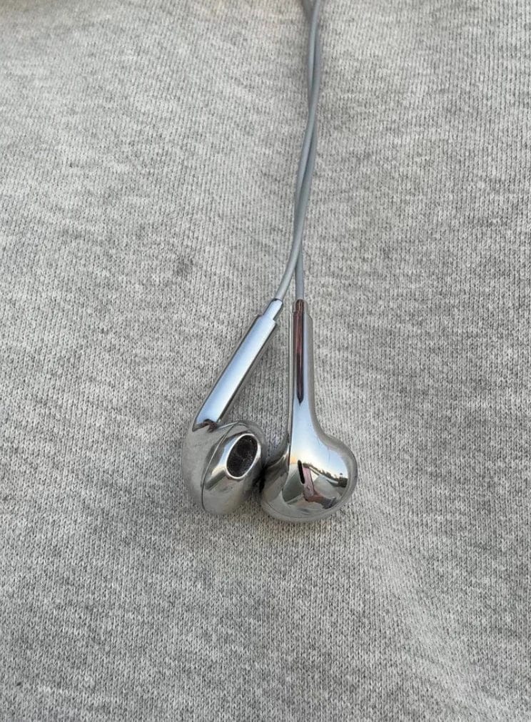 Customer photo review of Chromabuds