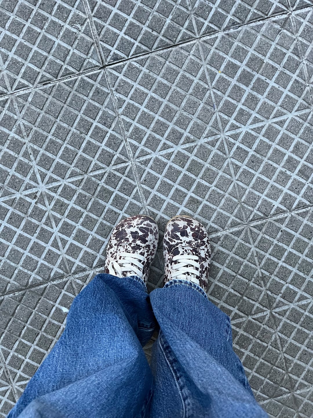 Customer photo review of Zapatilla A4. Arcade Print