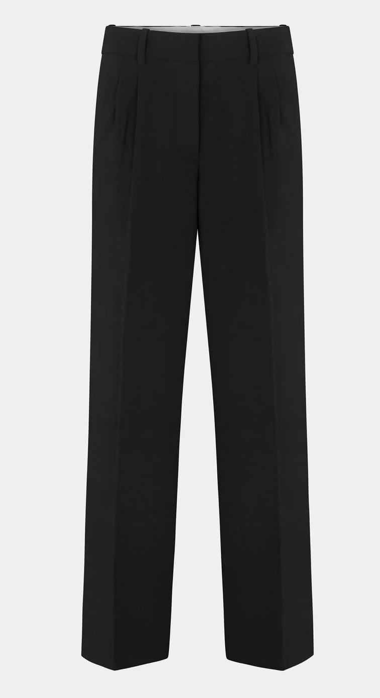 Customer photo review of Aise Pant - Black