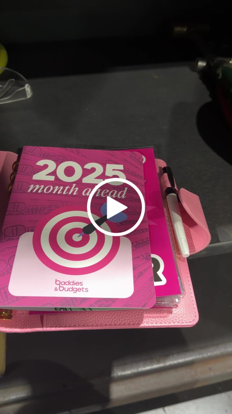 Customer video review of Month Ahead Binder & Planner Set