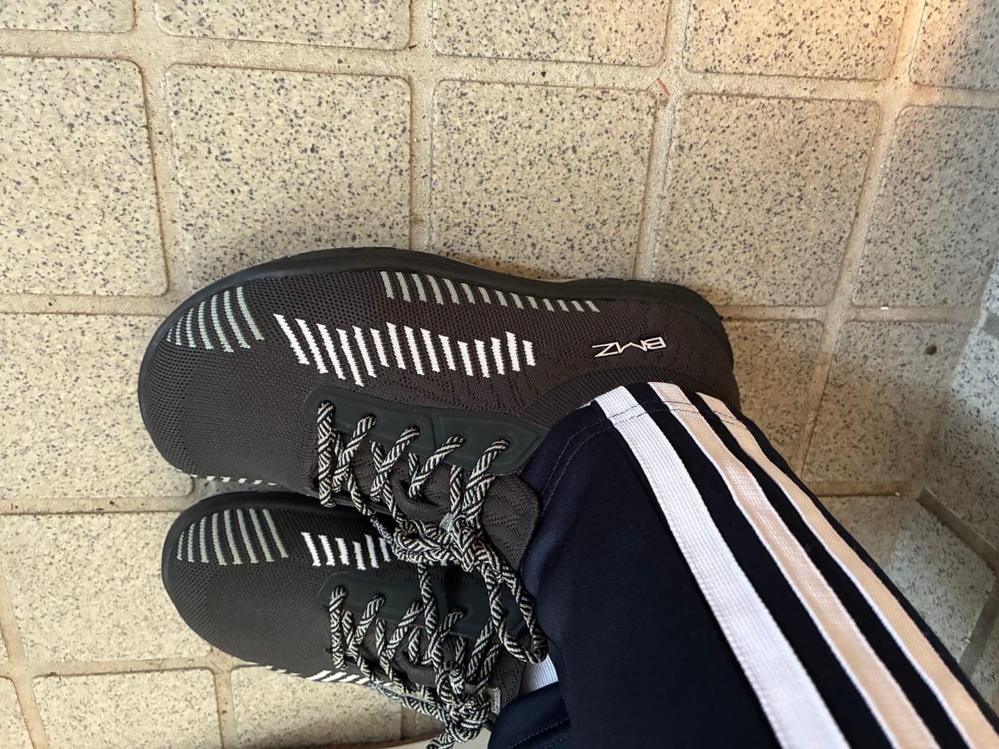 Customer photo review of 【9/7以降発送】GRABBING SHOES ROOTS