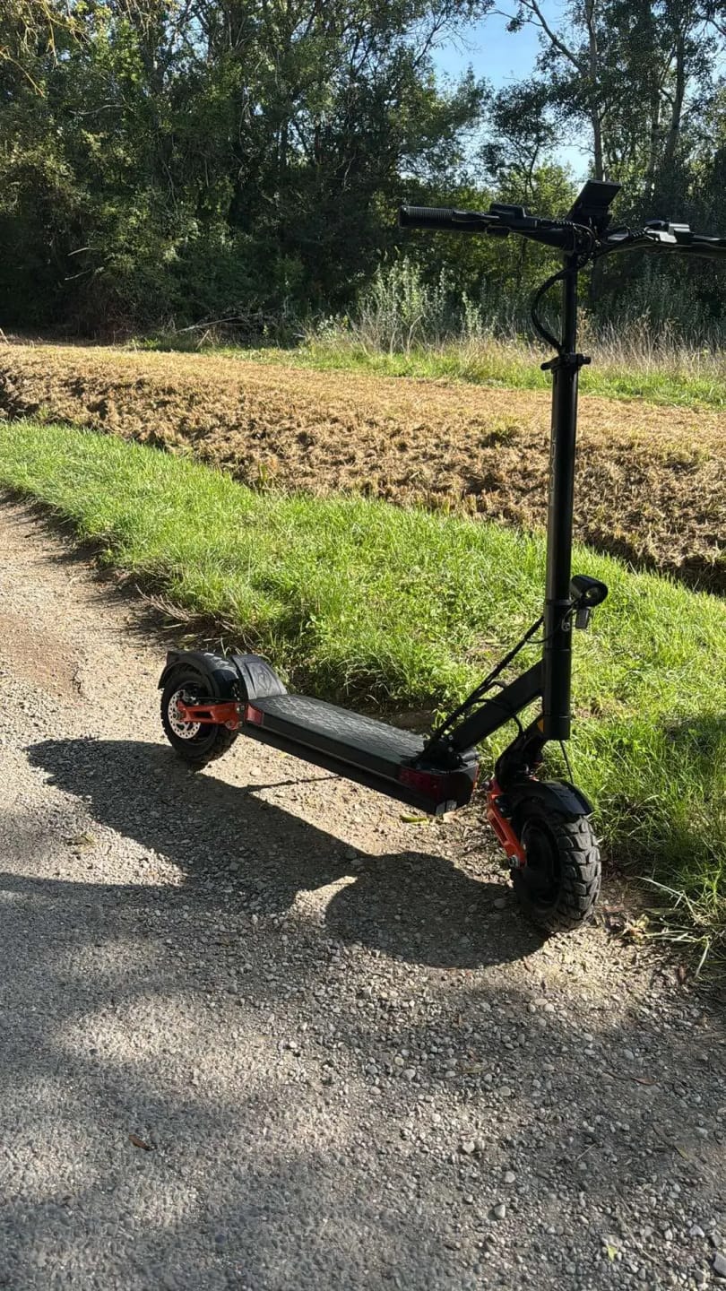 Customer photo review of JOFEN T10 All-Terrain Electric Scooter